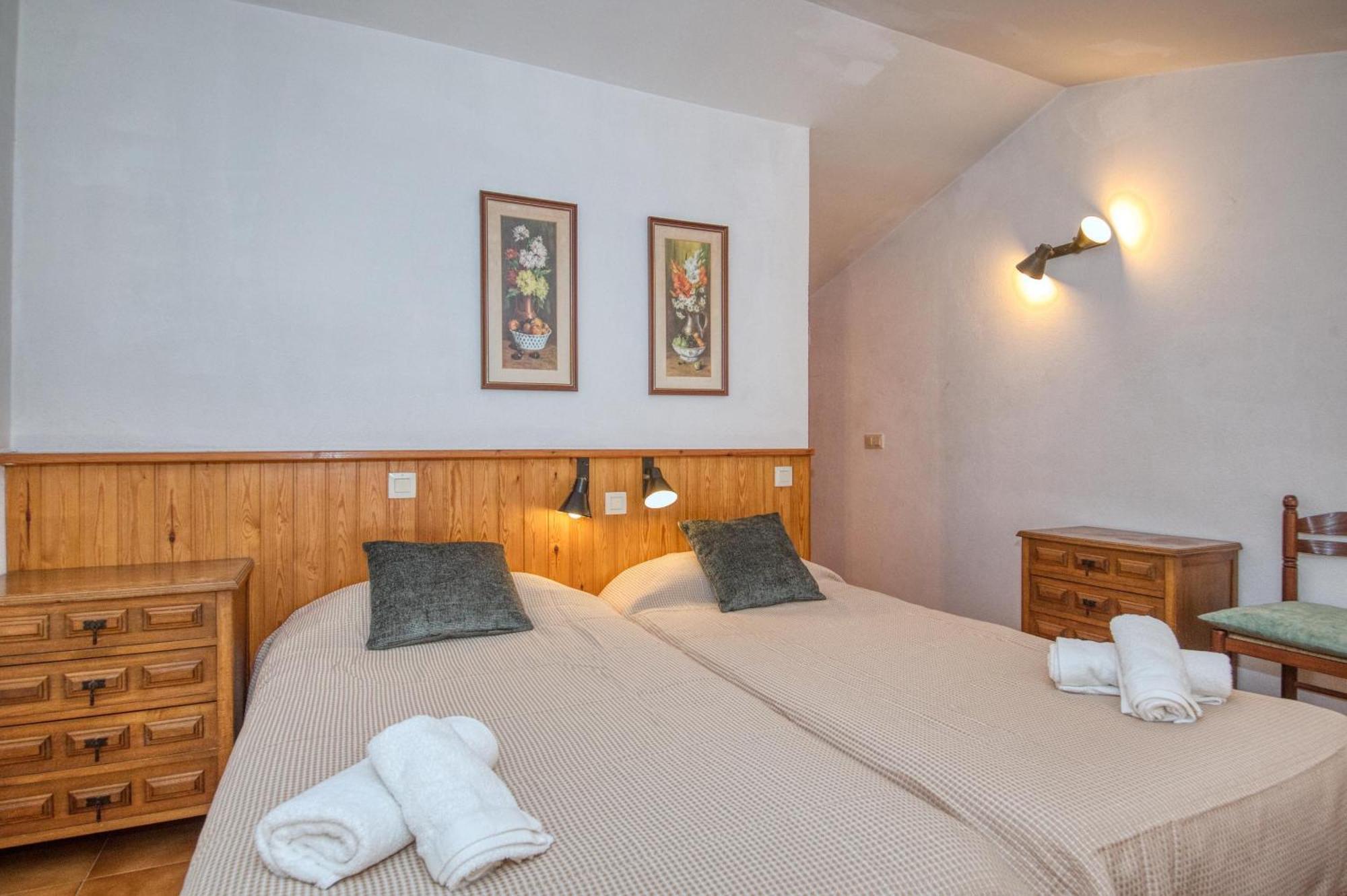 Apartaments Can Niell カレリャ・デ・パラフルジェリ エクステリア 写真