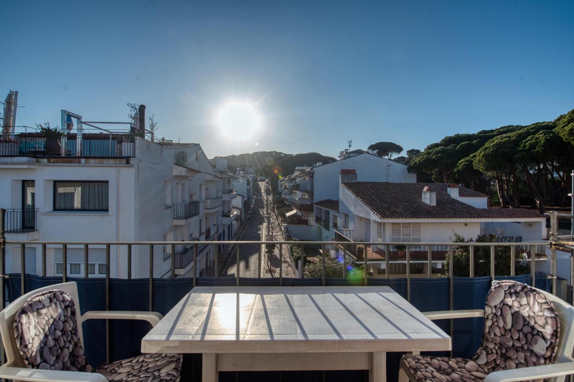 Apartaments Can Niell カレリャ・デ・パラフルジェリ エクステリア 写真